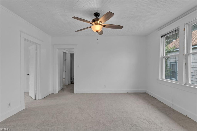 Photo 36 of 44 residential for sale in Norfolk virginia