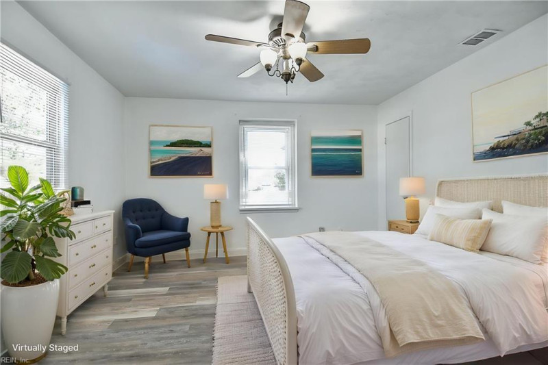 Photo 20 of 41 residential for sale in Virginia Beach virginia