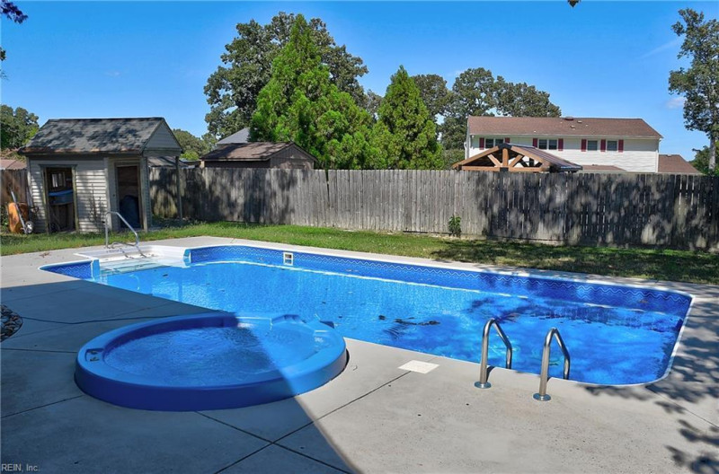 Photo 37 of 41 residential for sale in Virginia Beach virginia