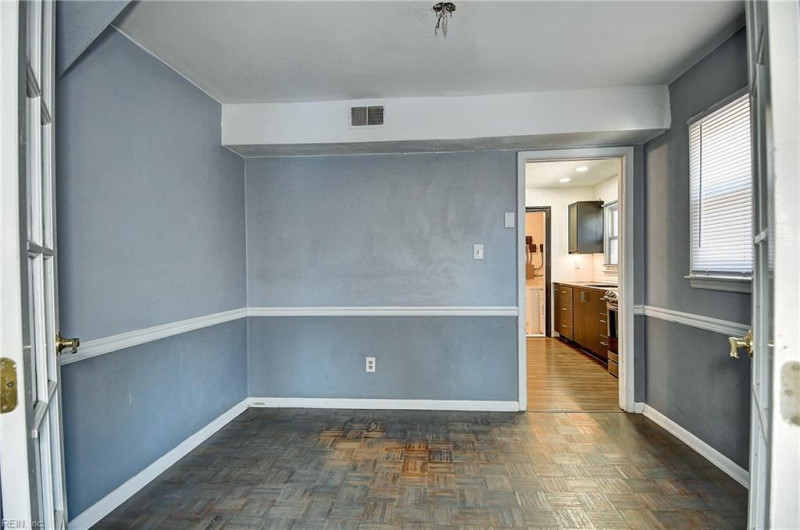 Photo 6 of 41 residential for sale in Virginia Beach virginia