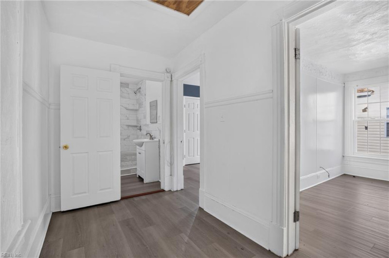 Photo 24 of 40 residential for sale in Newport News virginia
