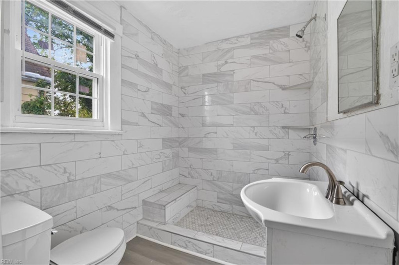 Photo 26 of 40 residential for sale in Newport News virginia