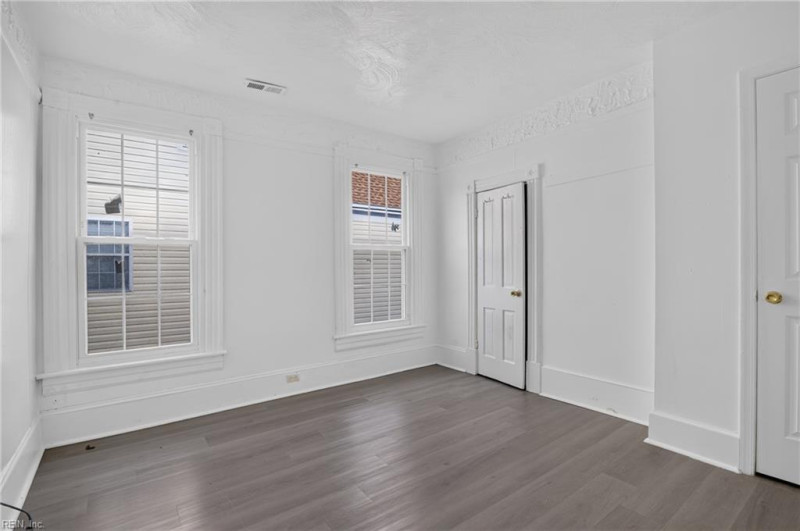 Photo 31 of 40 residential for sale in Newport News virginia