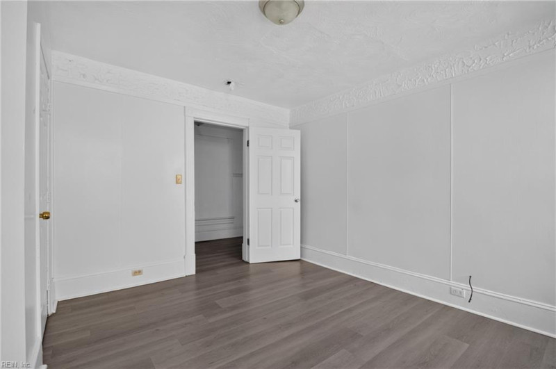 Photo 33 of 40 residential for sale in Newport News virginia
