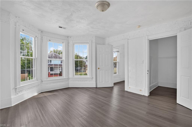Photo 35 of 40 residential for sale in Newport News virginia