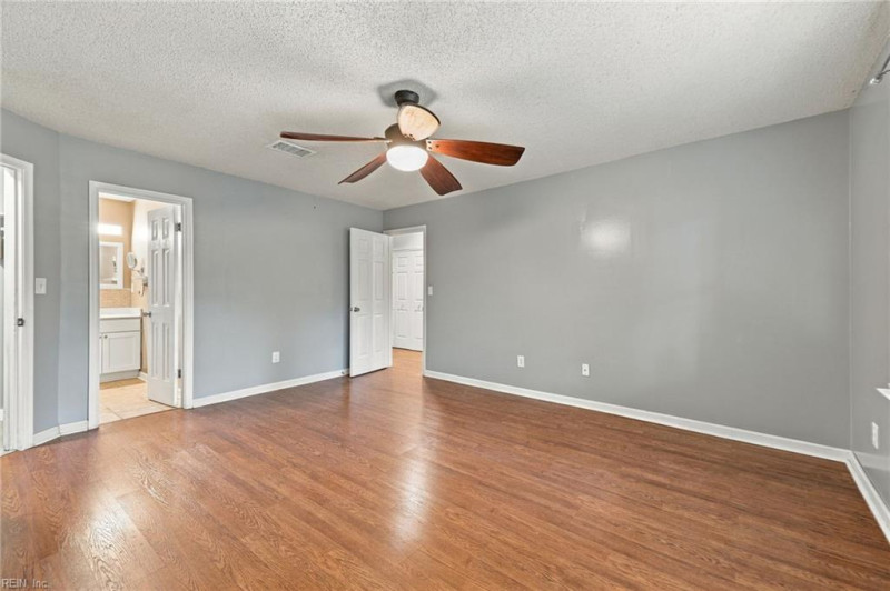 Photo 14 of 47 residential for sale in Chesapeake virginia Photo 14 of 47 residential for sale in Chesapeake virginia