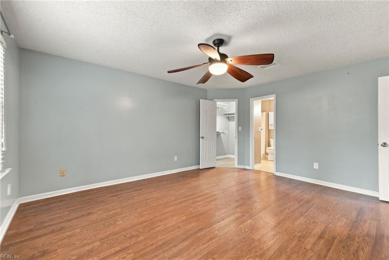 Photo 30 of 47 residential for sale in Chesapeake virginia Photo 30 of 47 residential for sale in Chesapeake virginia