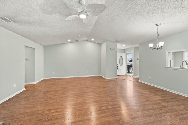 Photo 7 of 47 residential for sale in Chesapeake virginia Photo 7 of 47 residential for sale in Chesapeake virginia
