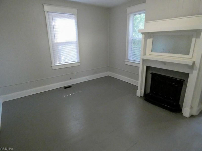 Photo 2 of 23 residential for sale in Norfolk virginia