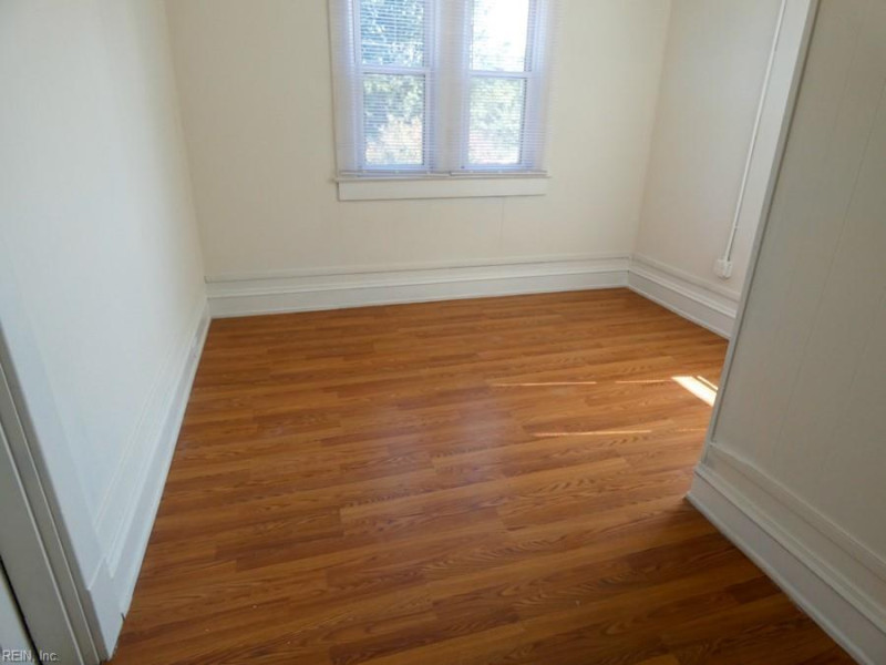 Photo 20 of 23 residential for sale in Norfolk virginia