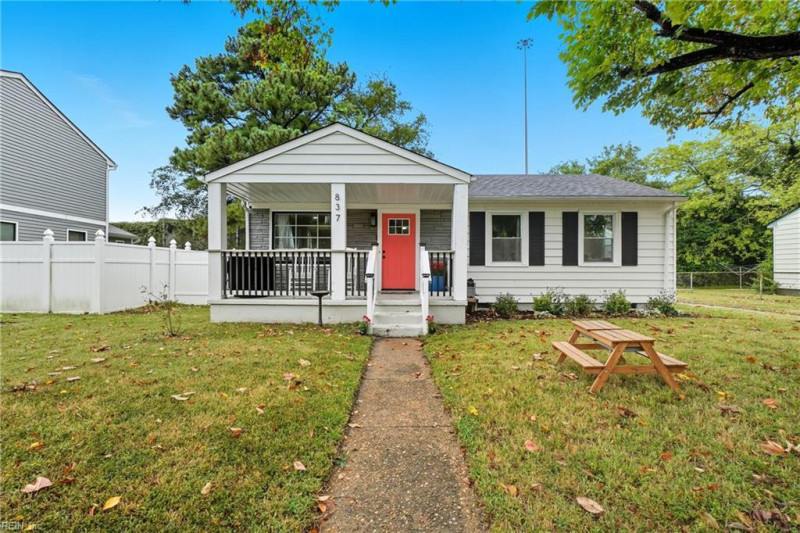 Photo 3 of 37 residential for sale in Norfolk virginia Photo 3 of 37 residential for sale in Norfolk virginia