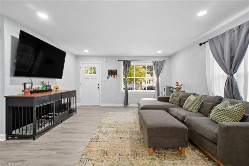 Photo 9 of 37 residential for sale in Norfolk virginia Photo 9 of 37 residential for sale in Norfolk virginia