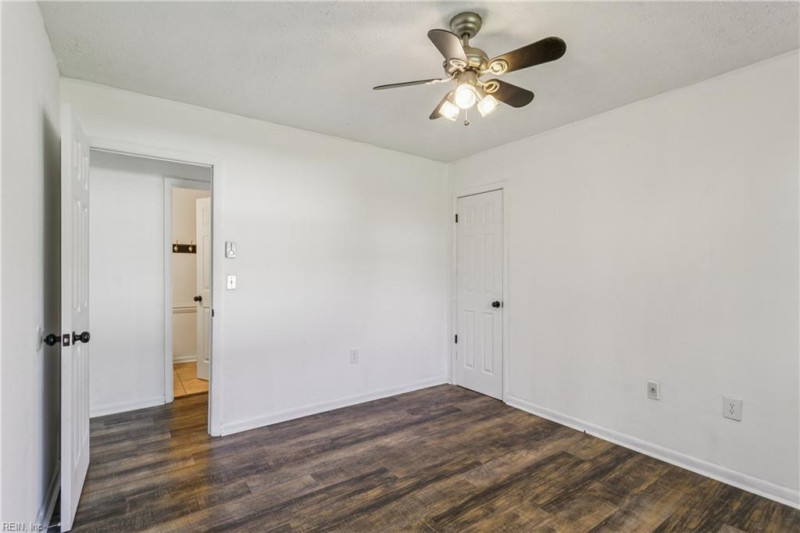 Photo 20 of 31 residential for sale in Newport News virginia
