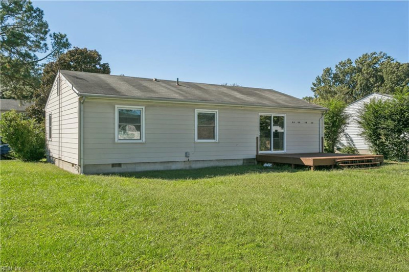 Photo 27 of 31 residential for sale in Newport News virginia