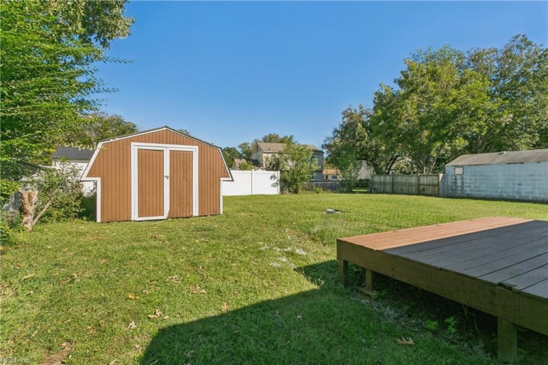 Photo 29 of 31 residential for sale in Newport News virginia