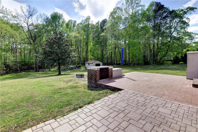 Photo 30 of 37 residential for sale in York County virginia