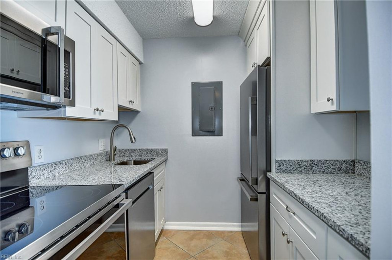 Photo 5 of 37 residential for sale in Virginia Beach virginia Photo 5 of 37 residential for sale in Virginia Beach virginia