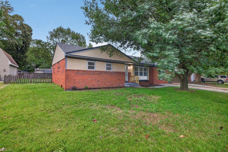 Photo 1 of 28 residential for sale in Portsmouth virginia