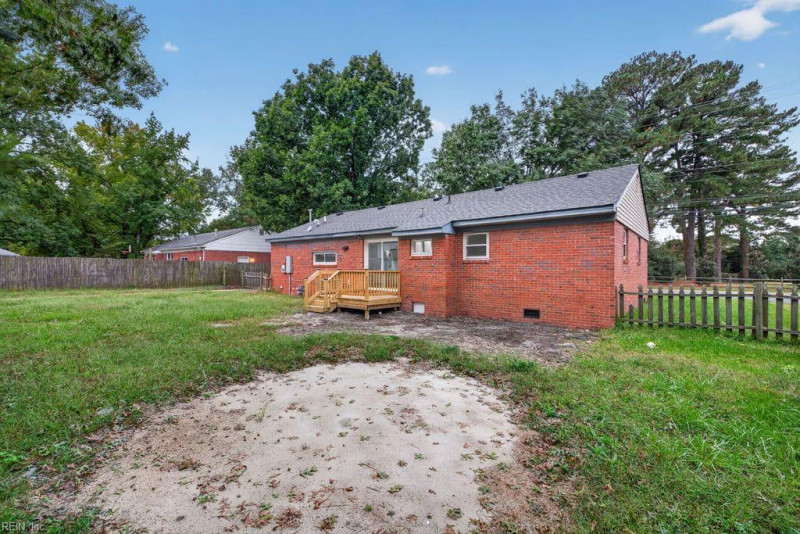 Photo 26 of 28 residential for sale in Portsmouth virginia