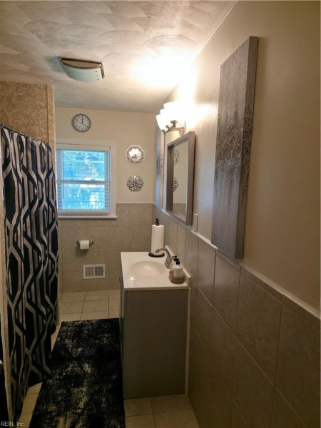 Photo 19 of 46 residential for sale in Virginia Beach virginia Photo 19 of 46 residential for sale in Virginia Beach virginia