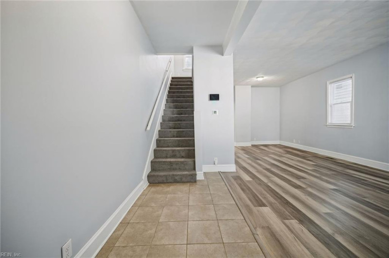 Photo 4 of 25 residential for sale in Norfolk virginia