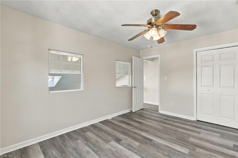 Photo 17 of 19 residential for sale in Newport News virginia