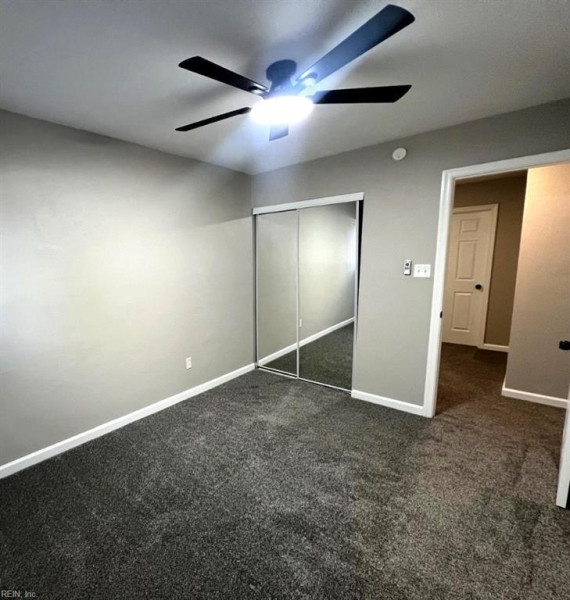 Photo 14 of 18 residential for sale in Chesapeake virginia