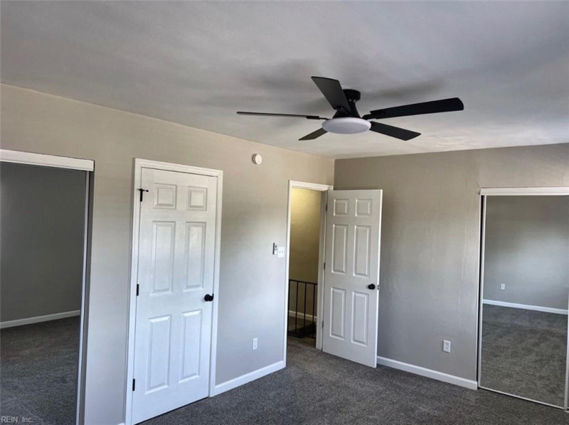Photo 9 of 18 residential for sale in Chesapeake virginia