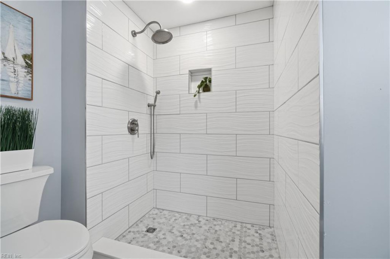 Photo 28 of 50 residential for sale in Virginia Beach virginia