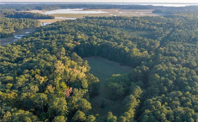 2071 Bush Neck Road, James City County, VA 23188