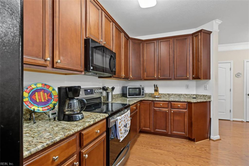 Photo 9 of 42 residential for sale in Newport News virginia Photo 9 of 42 residential for sale in Newport News virginia