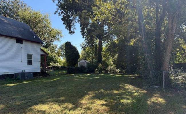 98 Manly Street, Portsmouth, VA 23702