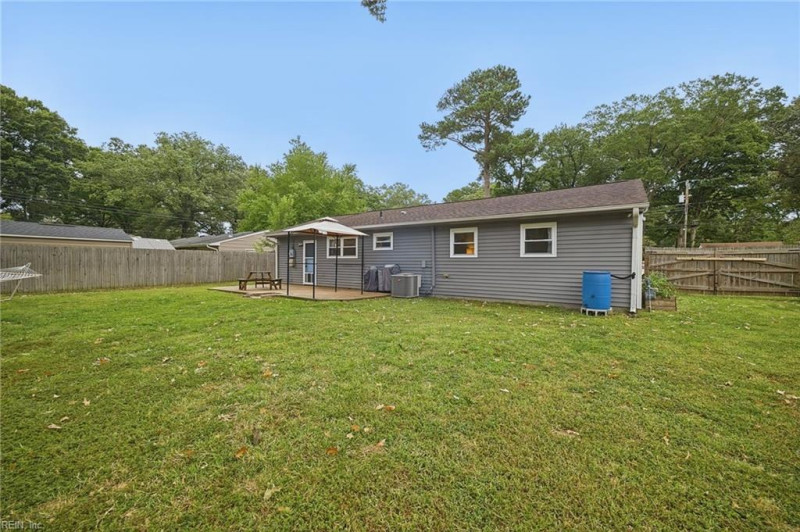 Photo 33 of 47 residential for sale in Virginia Beach virginia Photo 33 of 47 residential for sale in Virginia Beach virginia