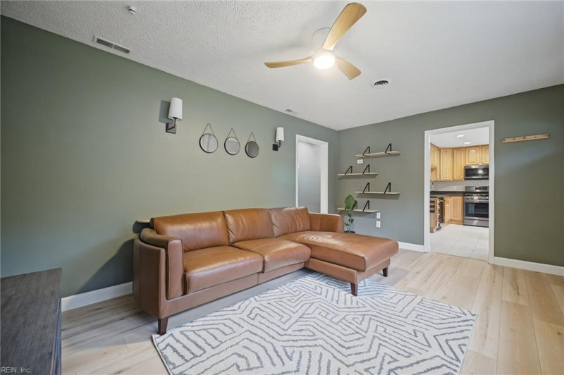 Photo 8 of 47 residential for sale in Virginia Beach virginia Photo 8 of 47 residential for sale in Virginia Beach virginia
