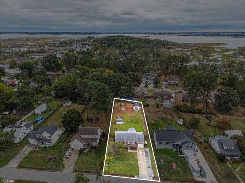 Photo 4 of 40 residential for sale in Poquoson virginia Photo 4 of 40 residential for sale in Poquoson virginia