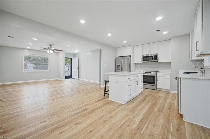 Photo 9 of 40 residential for sale in Poquoson virginia Photo 9 of 40 residential for sale in Poquoson virginia
