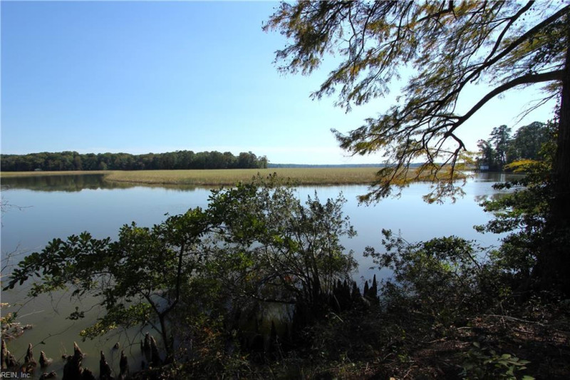 Photo 2 of 8 land for sale in James City County virginia