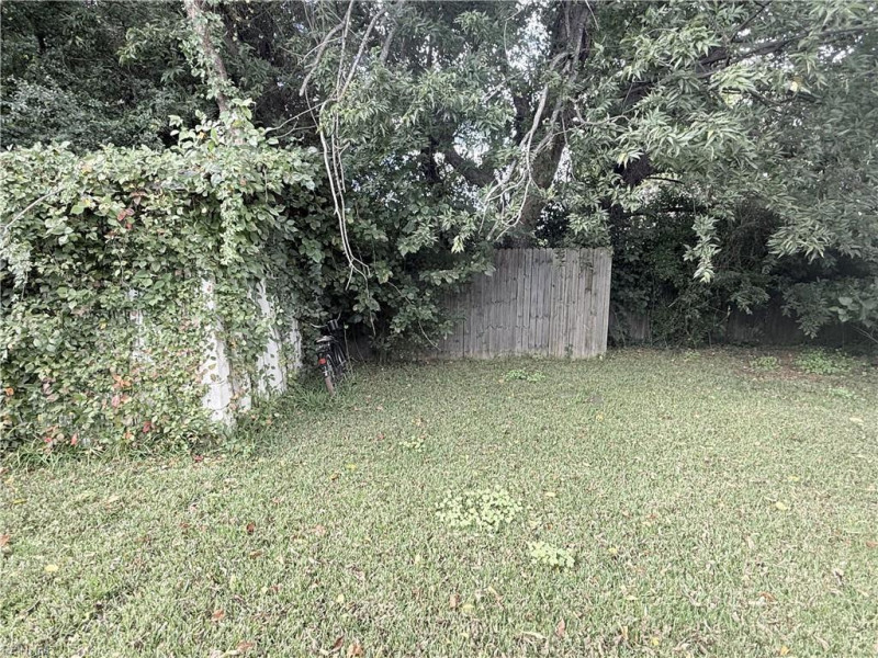 Photo 10 of 10 residential for sale in Portsmouth virginia