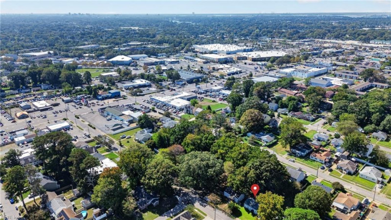 Photo 34 of 41 residential for sale in Norfolk virginia