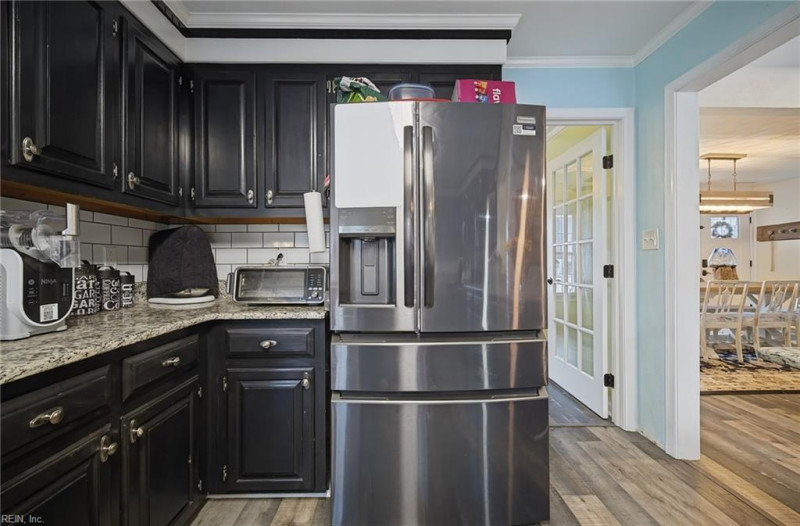 Photo 19 of 49 residential for sale in Chesapeake virginia