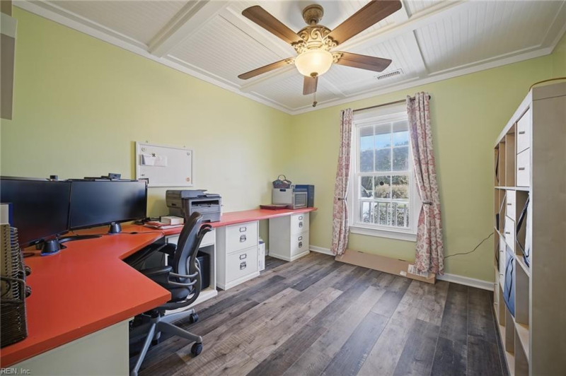 Photo 23 of 49 residential for sale in Chesapeake virginia