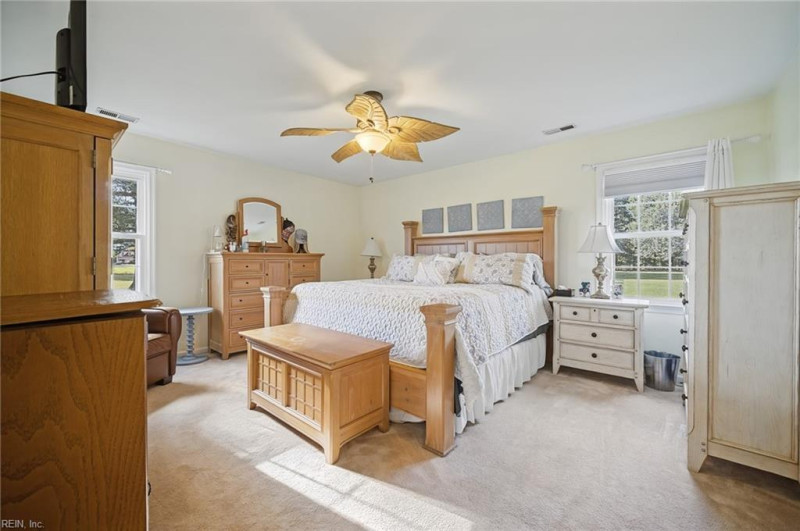 Photo 24 of 49 residential for sale in Chesapeake virginia