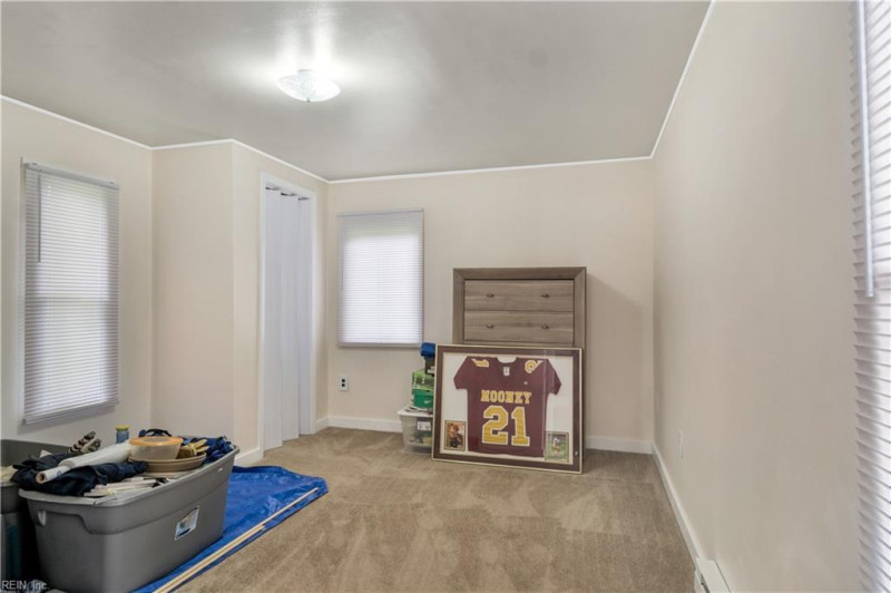 Photo 11 of 20 residential for sale in Suffolk virginia