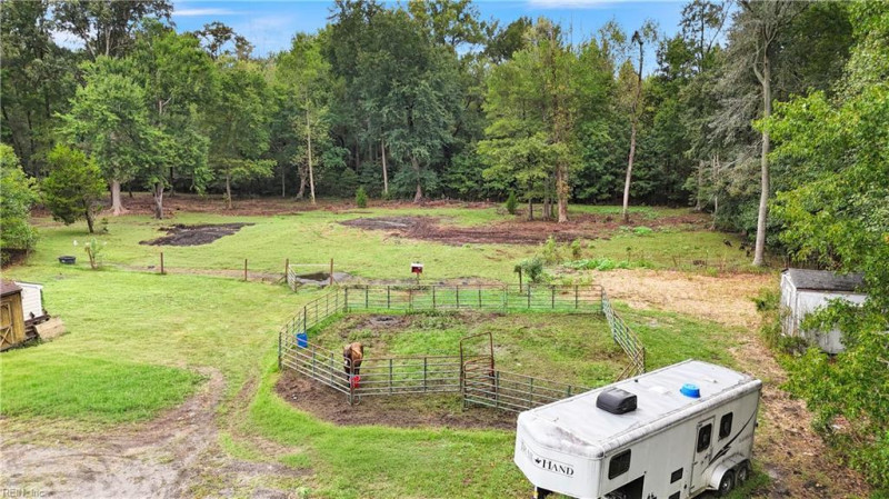 Photo 14 of 20 residential for sale in Suffolk virginia
