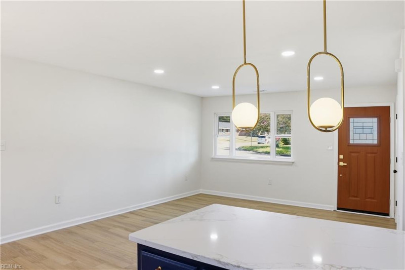 Photo 4 of 17 residential for sale in Newport News virginia Photo 4 of 17 residential for sale in Newport News virginia