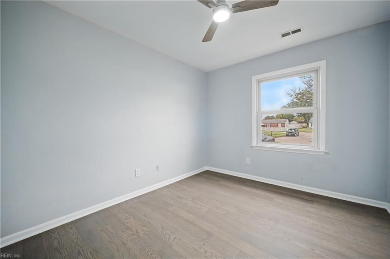 Photo 16 of 32 residential for sale in Chesapeake virginia Photo 16 of 32 residential for sale in Chesapeake virginia