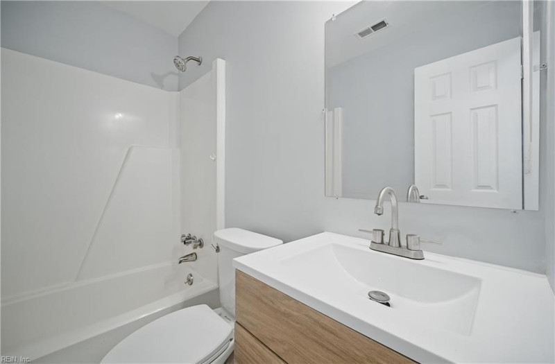 Photo 20 of 32 residential for sale in Chesapeake virginia Photo 20 of 32 residential for sale in Chesapeake virginia