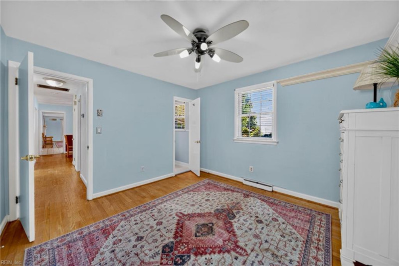 Photo 17 of 50 residential for sale in Virginia Beach virginia