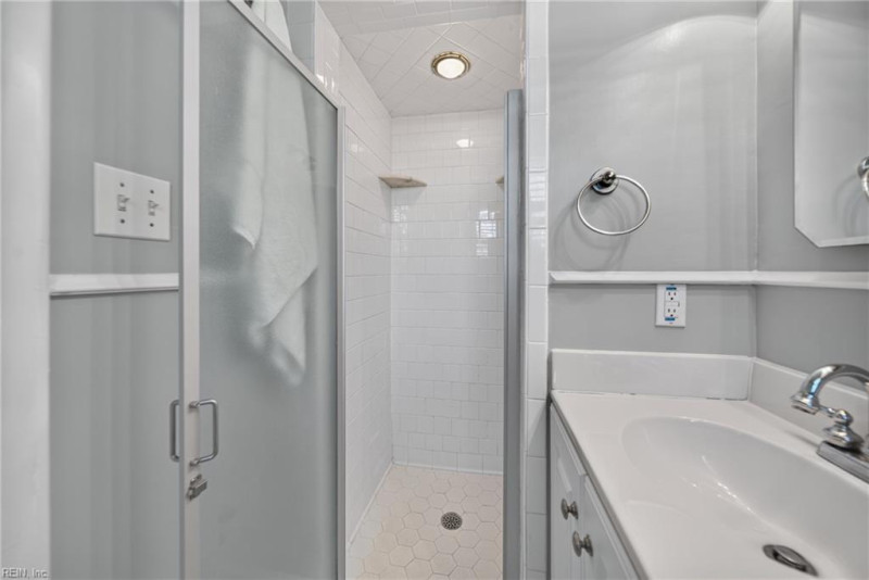 Photo 19 of 50 residential for sale in Virginia Beach virginia
