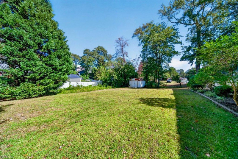 Photo 36 of 50 residential for sale in Virginia Beach virginia